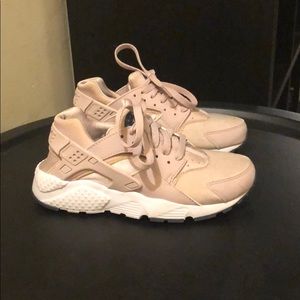 Rose Pink Girls Nike Huarache